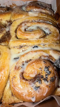 Cinnamon roll box of 4